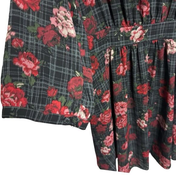 Torrid Black Floral Plaid Georgette Wrap Tunic Blouse Size 2 2XL - Picture 6 of 14